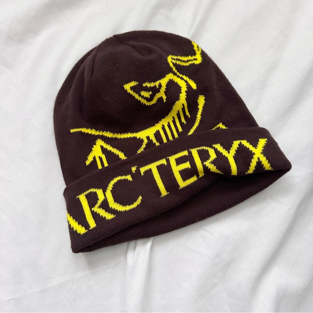 Arc'teryx Bird Word Beanie